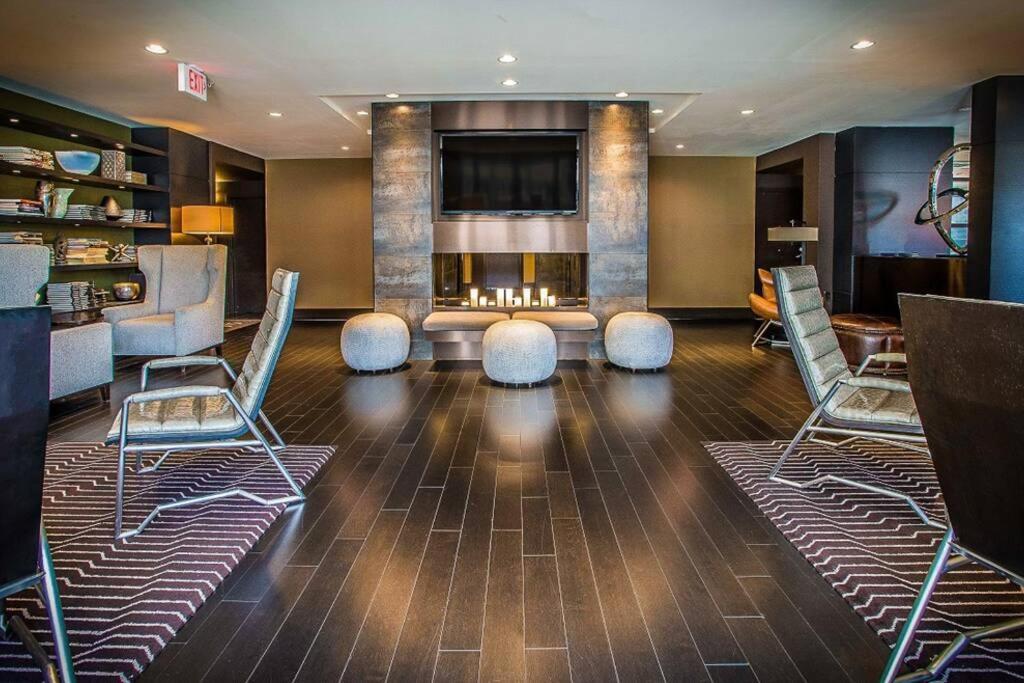 Luxury D.c. 1br Apt W/rooftop Pool In Southwest Waterfront Appartement Washington